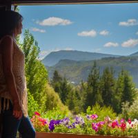 Viví la Primavera en su Máxima Expresión en Cabañas Antilhue, San Martín de los Andes