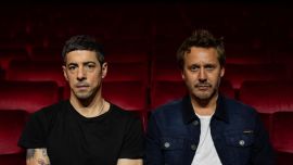 Benjamín Vicuña y Esteban Lamothe en Secreto en la montaña: la gran historia de amor que llega al teatro