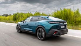 Probamos el nuevo Peugeot 408 GT: Cambia, todo cambia... 