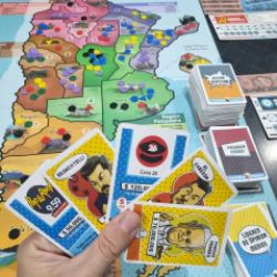 Juego de mesa | Foto:CEDOC