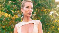 El vestido elegante y sensual de Nicole Neumann