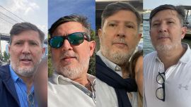 El jefe de la SIDE es fanático de sacarse selfies y subirlas a Facebook