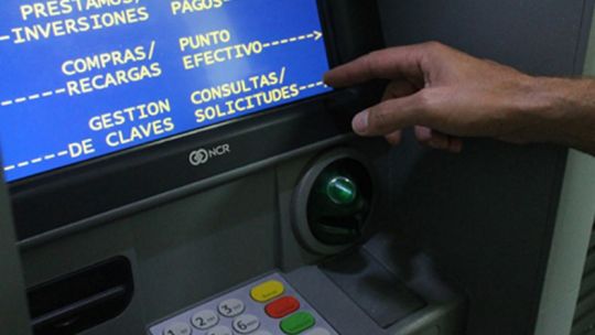 Bono navideño en Corrientes: Valdés confirmó que los anuncios serán este viernes Bono navideño en Corrientes: Valdés confirmó que los anuncios serán este viernes