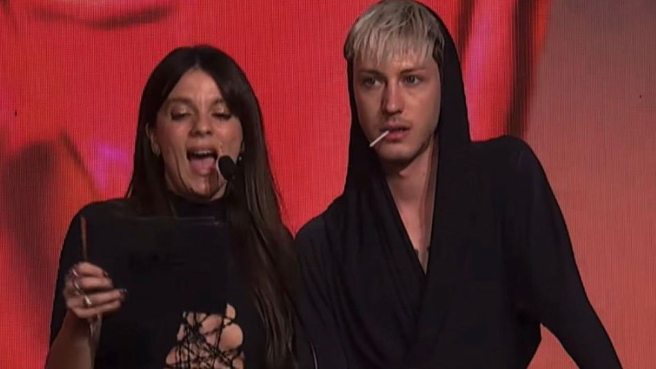 Gimena Accardi y Seven Kayne