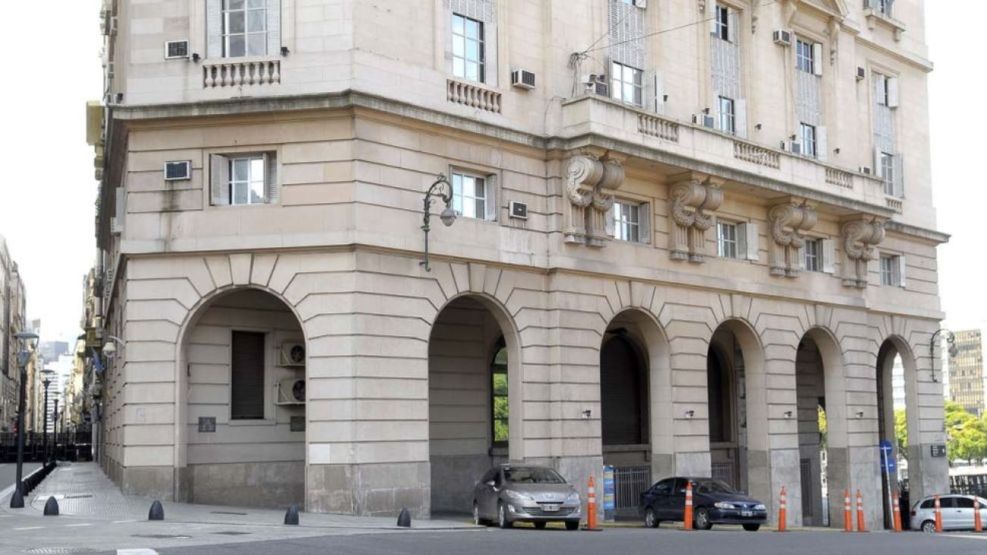 Secretaría de Inteligencia de Estado (SIDE)