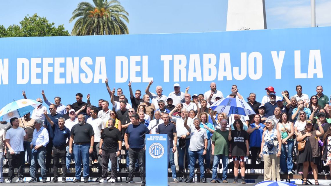 Cómo fue la movilización a Plaza de Mayo contra la reforma laboral: los ...