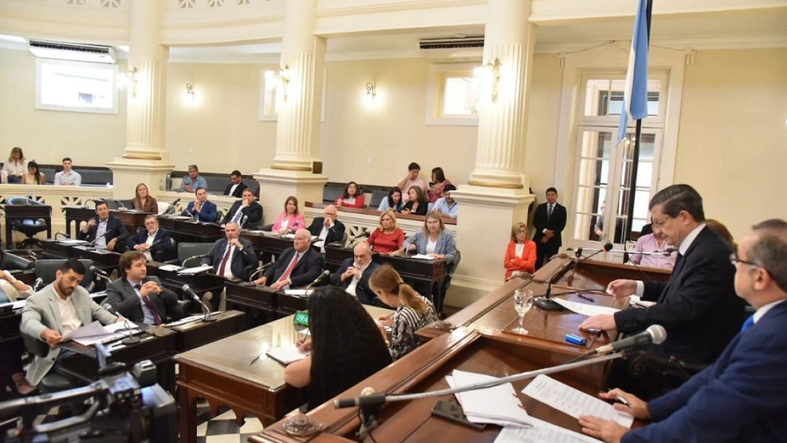 Presupuesto 2026 en Corrientes: media sanción del Senado y tratamiento clave en Diputados