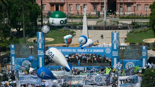 CGT labour federation leads first rally in Argentina against Milei’s labour reform bill