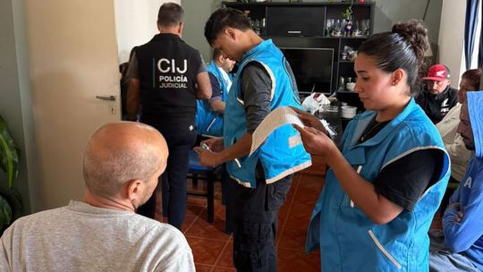 Operación Dori: Detienen en Buenos Aires a tres hombres involucrados en una red global de abuso infantil Operación Dori: Detienen en Buenos Aires a tres hombres involucrados en una red global de abuso infantil