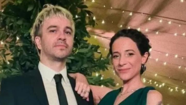 Nació el segundo hijo de Gastón Sardelli, bajista de Airbag, y Lulens: "Amor de sobra para darte"