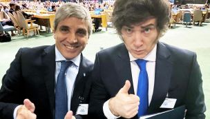 201225_caputo_milei_cedoc_g