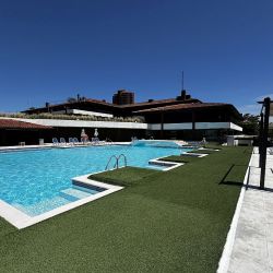 El Yatch Club de Asunción comenzó a ser operado y restaurando por Marriott, recuperando su esplendor. 