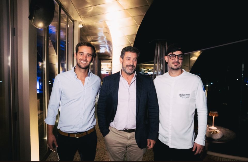 HUMA Rooftop presenta su nueva carta frente al mar