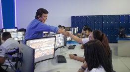 Intercambio con trabajadoras y trabajadores municipales en una visita a las áreas de control y monitoreo 22122025