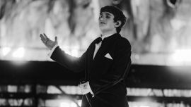 Dillom sorprendió al cantar My Way de Frank Sinatra en su show en el Estadio Vélez