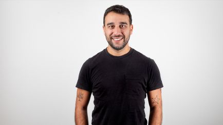 Pomelo, Hernan Corral