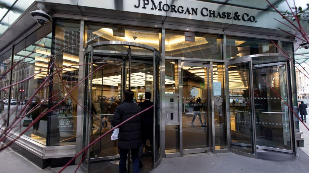 JPMorgan Chase & Co. Ahead Of Earnings Figures