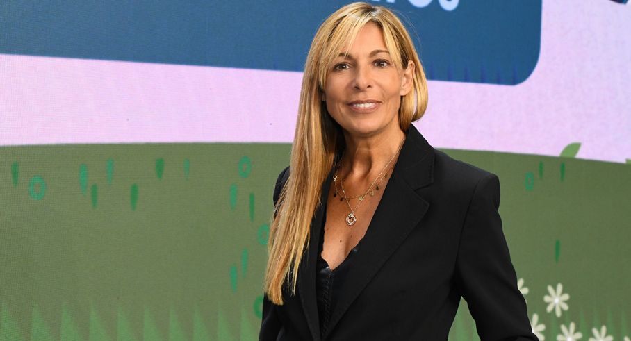 Salesforce, Silvia Tenazinha