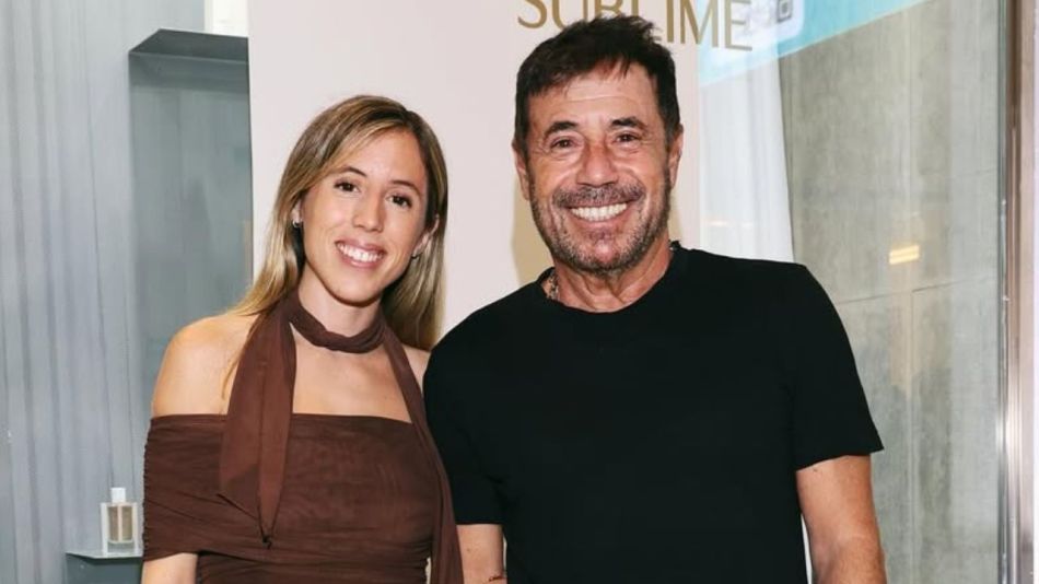 Clara y Ricky Sarkany