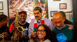 El presidente Nicolás Maduro y la primera combatiente Cilia Flores 24122025