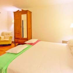 Entre acantilados, playas y un casco histórico traído pieza por pieza desde Europa, El Pedral vuelve a latir como estancia.