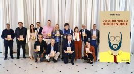 271225_milei_libro_ministros_indefendible_cedoc_g