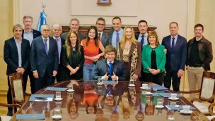 271225_milei_equipo_presidencia_g