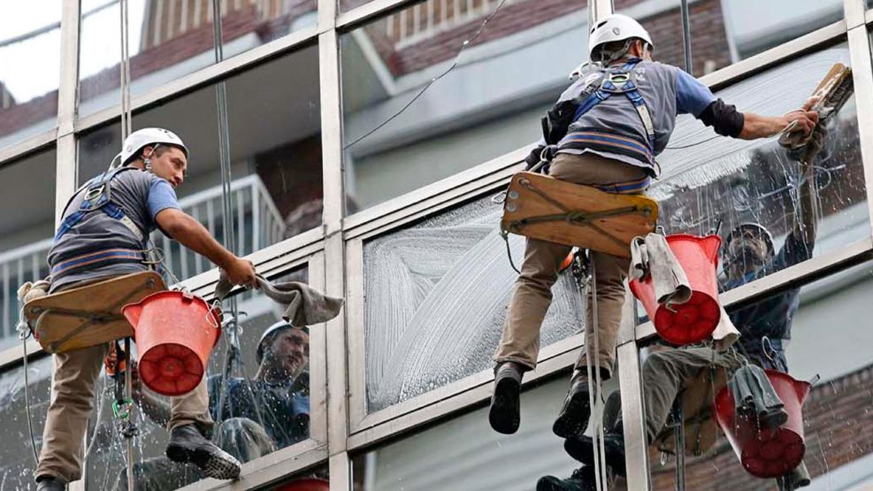 271225_empleo_trabajador_na_g