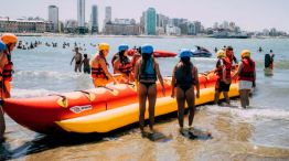 Paseo en banana en Punta Mogotes 28122025