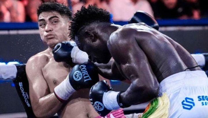 Touba Niang vs Bazooka Chávez