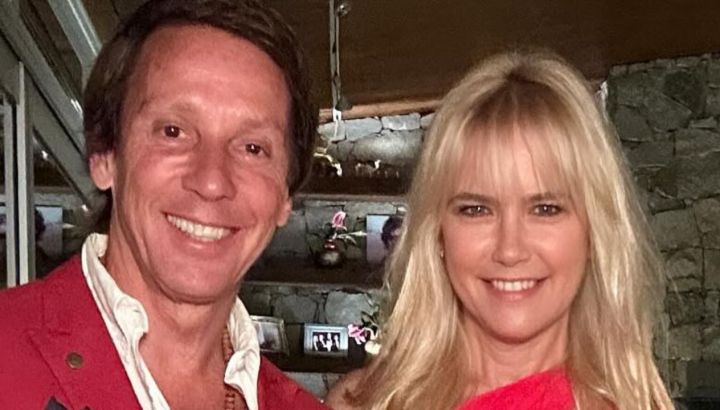 Valeria Mazza y Alejandro Gravier a los besos después de 27 años de casados