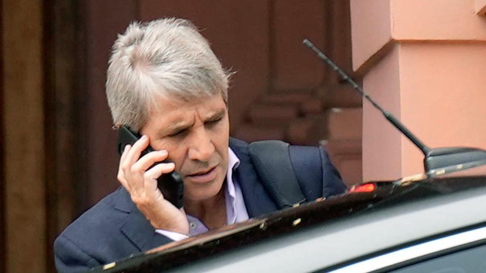 281225_luis_toto_caputo_na_g