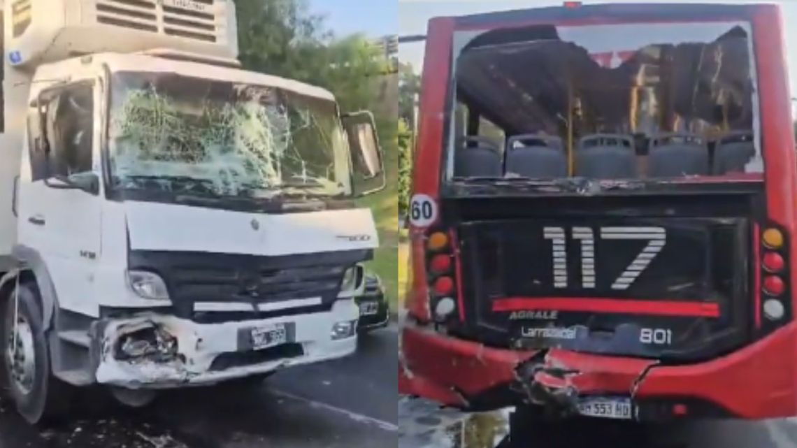 Choque en la Avenida General Paz entre un camión y un colectivo 117 ...