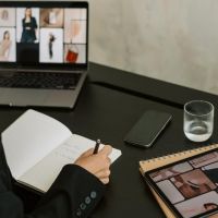 Fin de año para monotributistas: ¿cuánto se paga en enero 2026 y qué cambia con los nuevos topes?