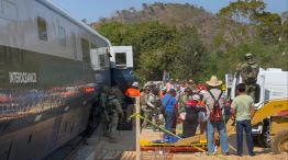 Al menos 13 muertos y 98 heridos por accidente ferroviario en el sur de México