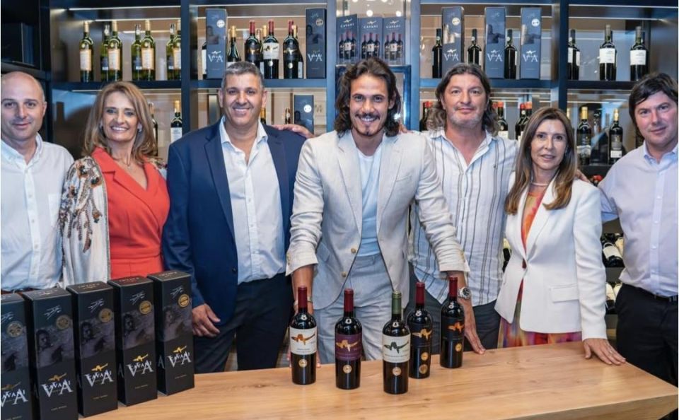 Cavani, anfitrión de lujo en Punta del Este