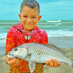 Con laRecorrimos playas, canales y escolleras desde Mar de Ajó hasta Miramar, para tomarle el pulso a la variada costera.
