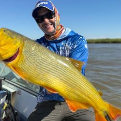 Más allá de la pesca, Victoria ofrece múltiples alternativas: pesca embarcada y de costa, buenos servicios, campings, alojamientos y la posibilidad de disfrutar del delta en familia o con amigos.