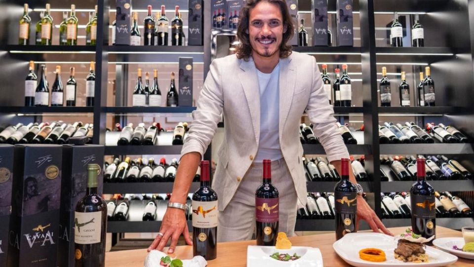 Cavani, anfitrión de lujo en Punta del Este