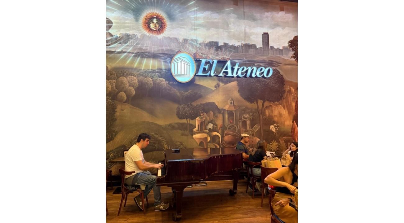 De Mendoza al mundo: el abogado artista que conquista tribunales y galerías