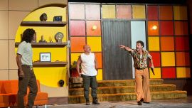 Se conoció el primer ránking de AADET: El duelo de taquilla en Carlos Paz ya tiene un ganador.