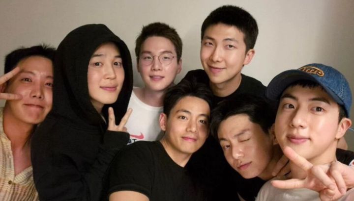 El grupo de K-Pop BTS anunció su regreso con un nuevo álbum seguido de una gira mundial