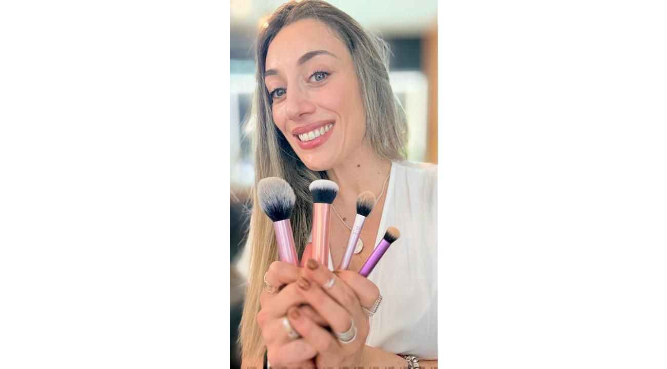 CELESTE SAAG: FORMACIÓN, BELLEZA Y EVOLUCIÓN DIGITAL