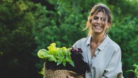Juliana Awada recibió el 2026 con un look comfy y minimalista frente a la montaña