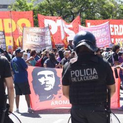 Marcha frente a la embajada de EEUU en contra la intervención de Trump en Venezuela.  Foto @pablocuarterolo | Foto:Cuarterolo Pablo