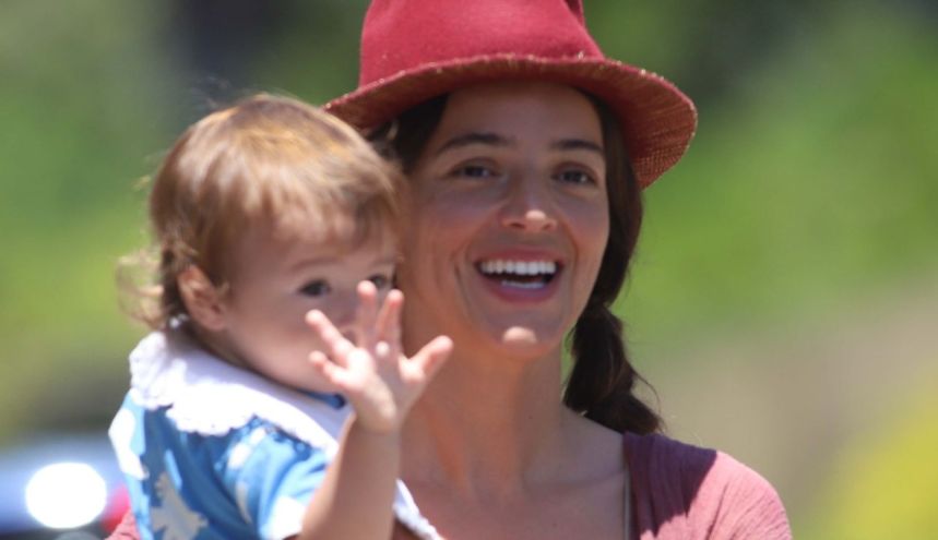 Calu Rivero y su hija Bee en Punta del Este