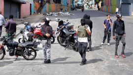 El Departamento de Estado advierte a ciudadanos estadounidenses "que no viajen o abandonen Venezuela"