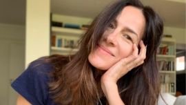 Minimalista y canchera: el look de playa de Dolores Trull que inspira este verano