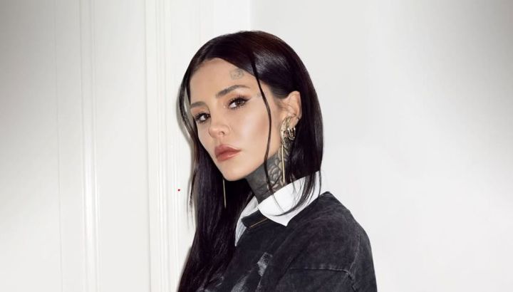 Cande Tinelli vende su ropa usada: cuánto cuestan los pijamas, tops y botas