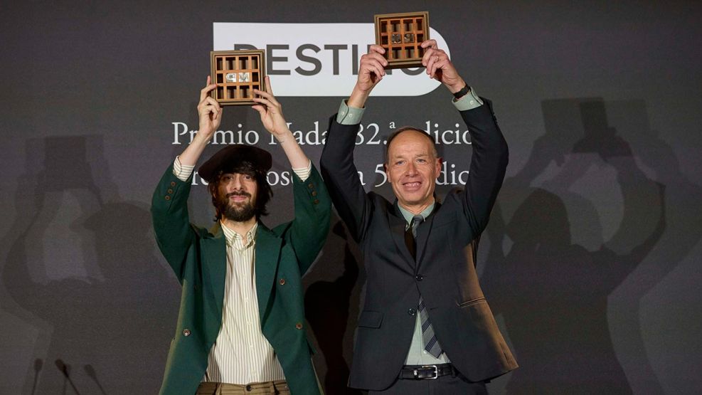 La novela “La ciudad de las luces muertas” de David Uclés ganó el Premio Nadal 2026  07012026